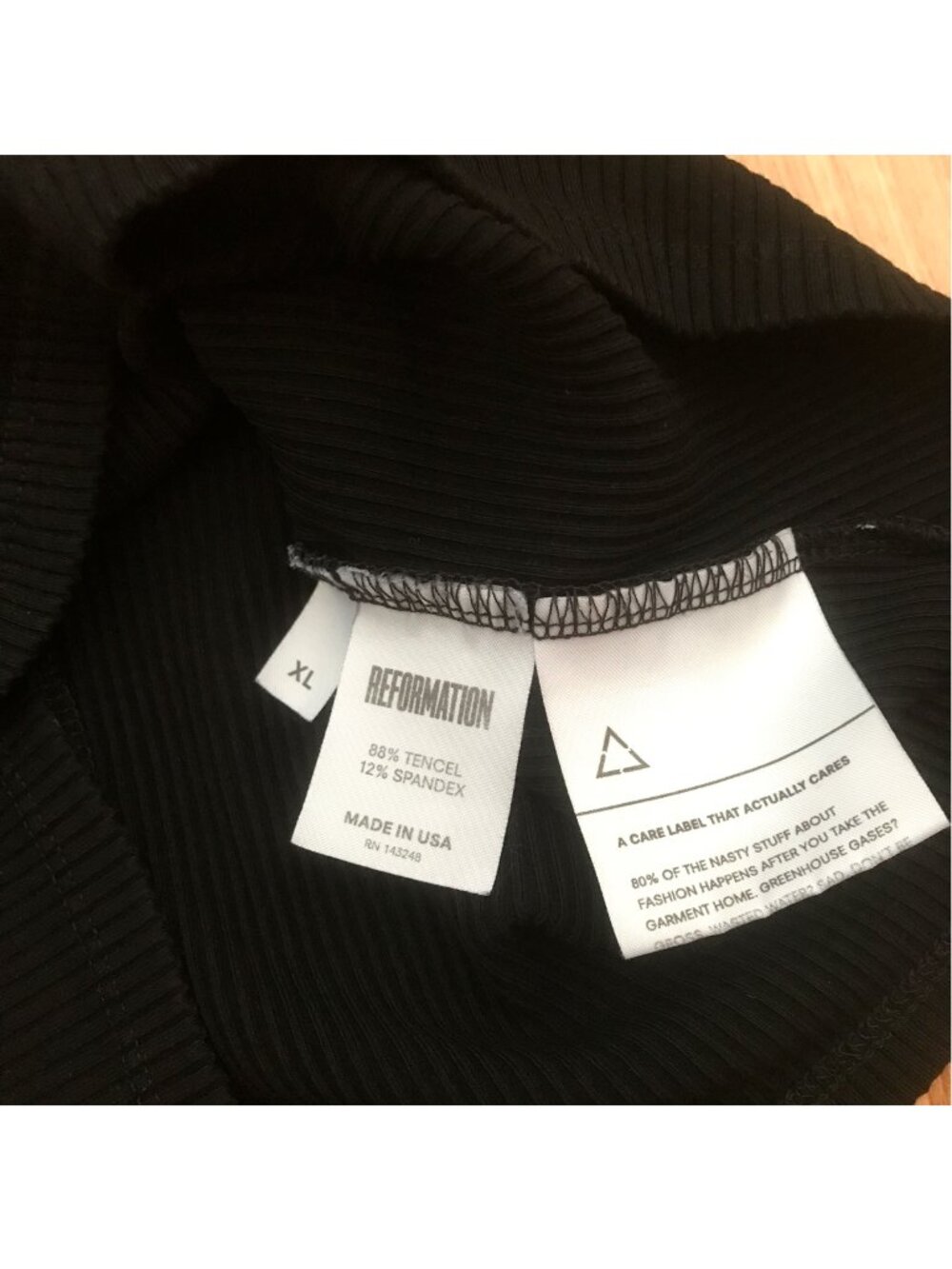 Reformation Black Ribbed Knit Crop Top with Stretch XL - Picture 5 of 7